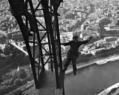 un-peintre-a-la-tour-eiffel